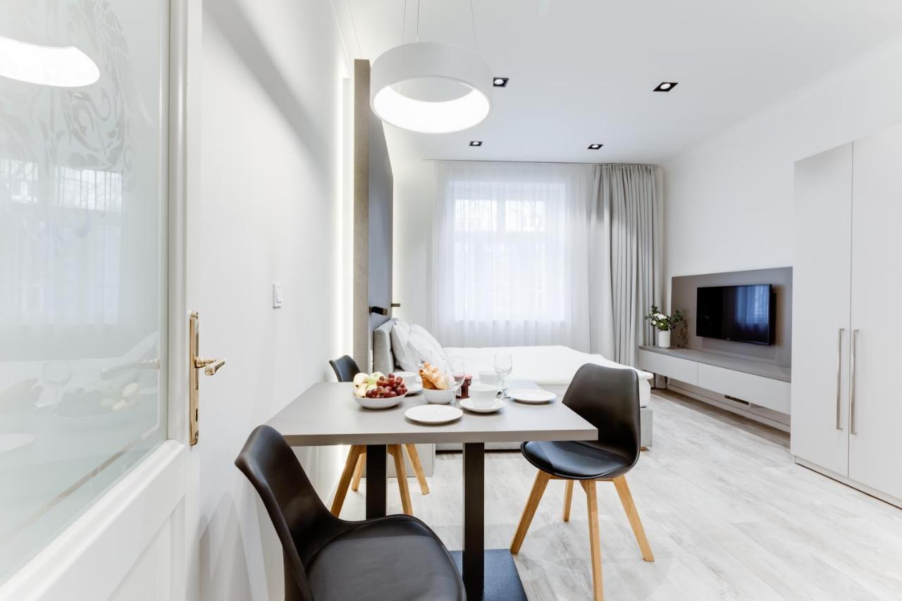 Lampi Hotel Praag